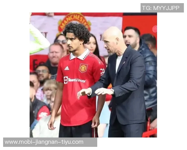 9岁加入曼联的伊克巴尔在22岁时力挽狂澜淘汰印尼与加纳乔同龄成就辉煌