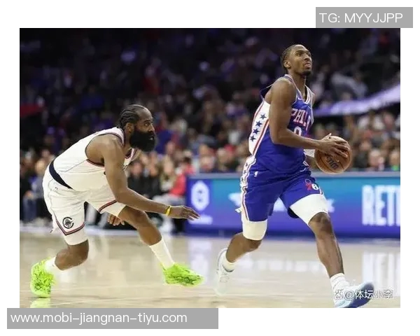 马克西表现平平14投仅5中贡献12分3篮板4助攻4抢断1盖帽状态回暖需加把劲